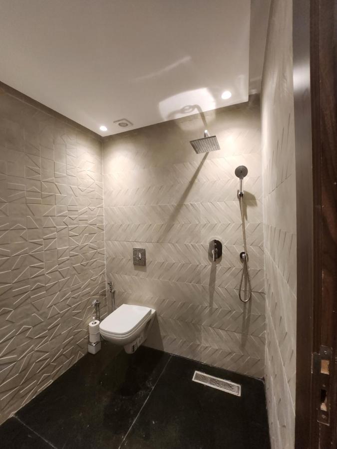 Modern Luxury Retreat: 2-Bedroom Apartment In The Heart Of Marrakech Марракеш Экстерьер фото