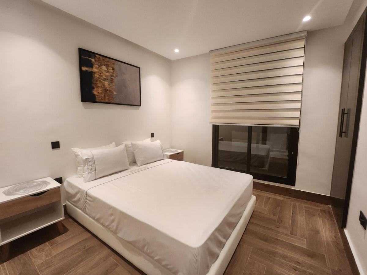 Modern Luxury Retreat: 2-Bedroom Apartment In The Heart Of Marrakech Марракеш Экстерьер фото